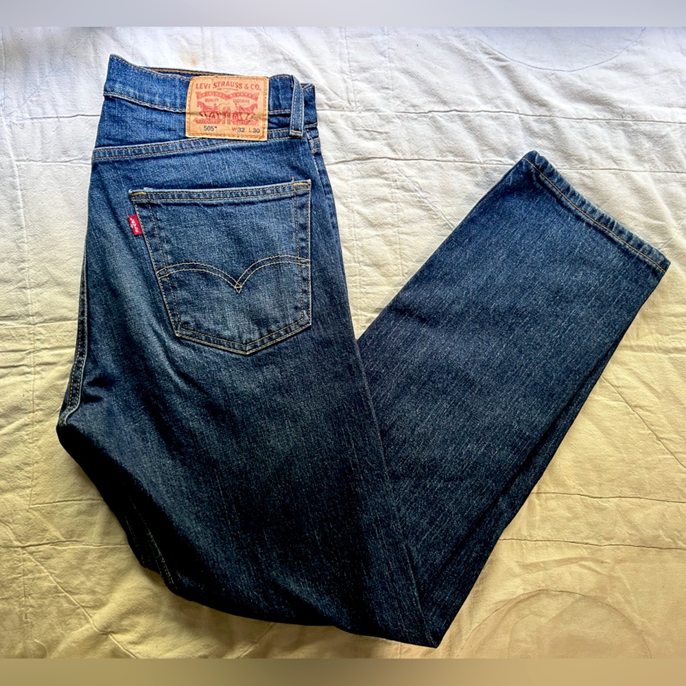 Levi’s 505 dark-wash denim jeans, size 32x30